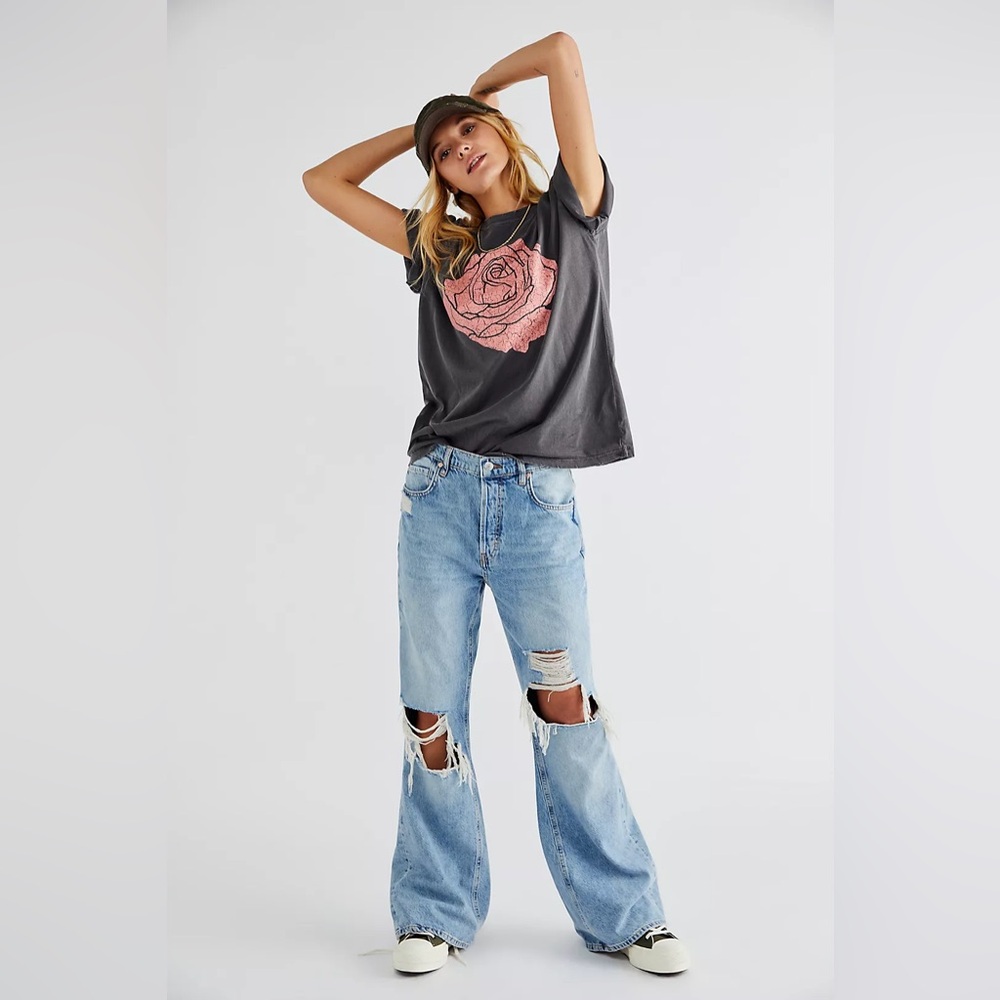 Rose Boyfriend Tee
